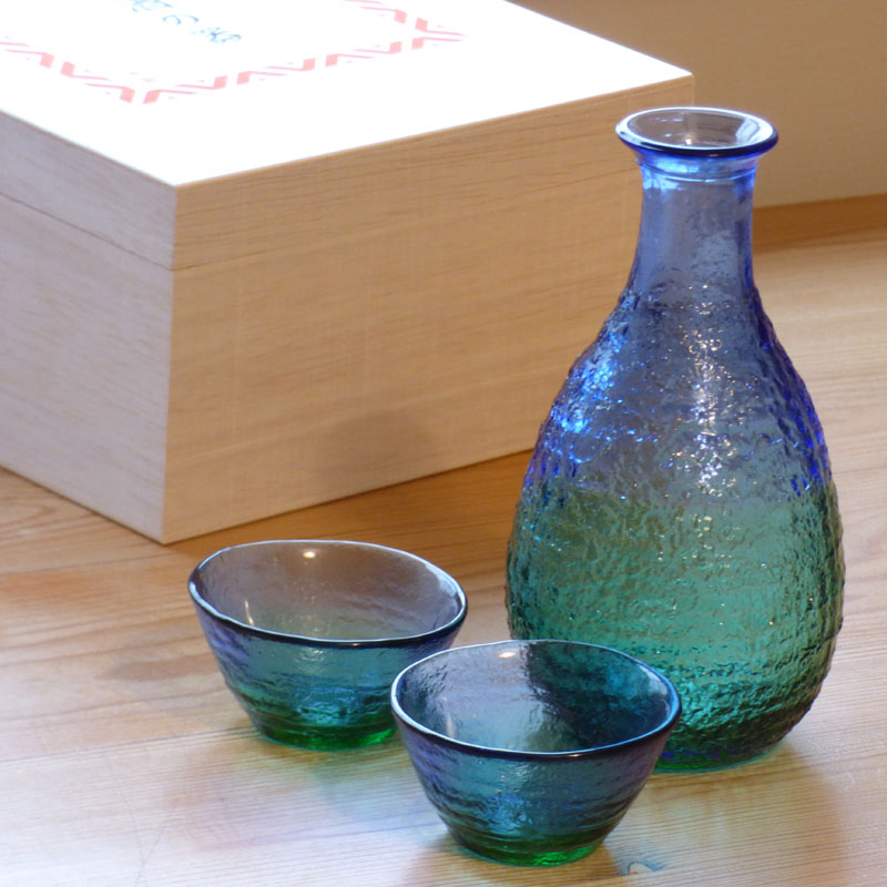 Premium Japanese glass sake jug and cups