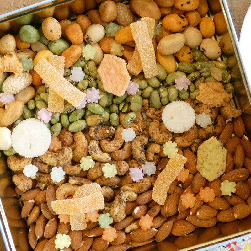 'Fukiyose' - A box of Japanese snacks