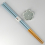 chopsticks-flower-rest-set-blue-13