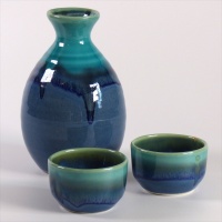 Ombre effect ceramic sake jug and two cups