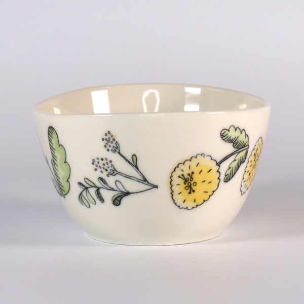 Yellow aster floral design soup cup