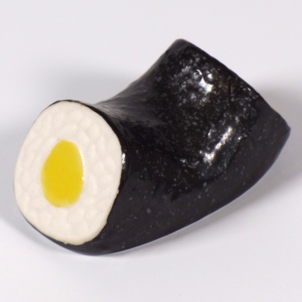 Oshinko maki roll ceramic chopstick rest