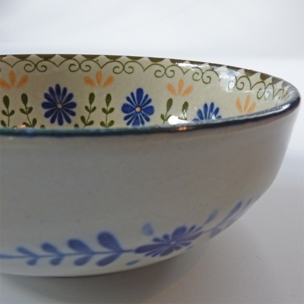 Closeup of Country Garden small bowl