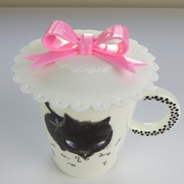 Cupcake style cup cover - white