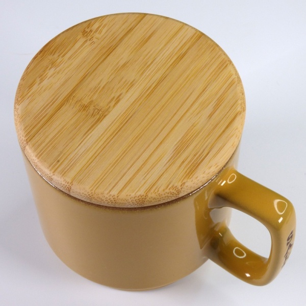 Wooden lid of ceramic salt storage container