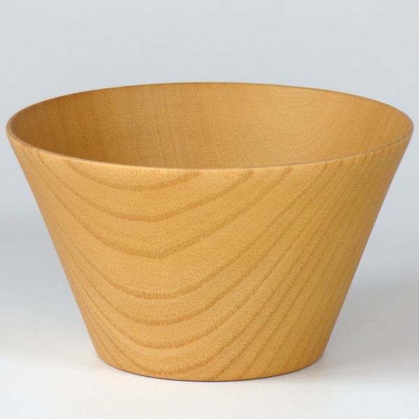 Natural light wood Japanese bowl