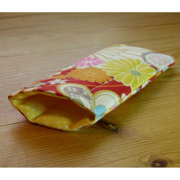 Handmade quilted glasses cases in traditional Japanese fabric