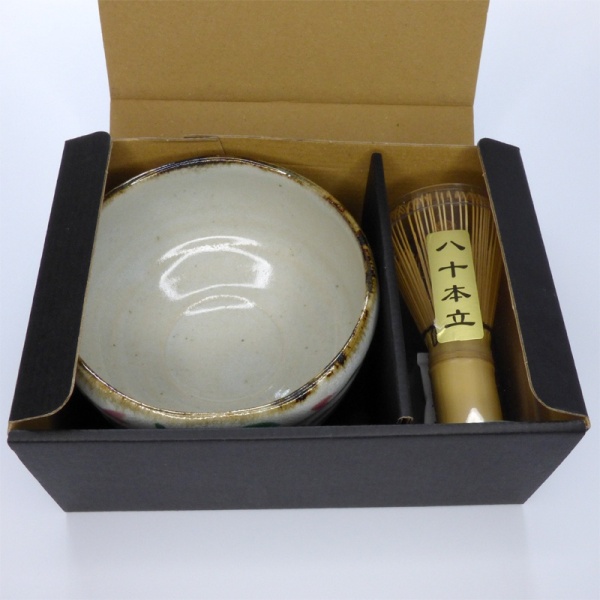 Boxed tea bowl and whisk set
