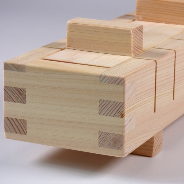 Close up of wooden oshizushi press