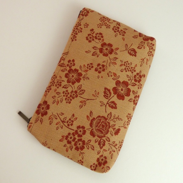 Canvas zip bag with floral design