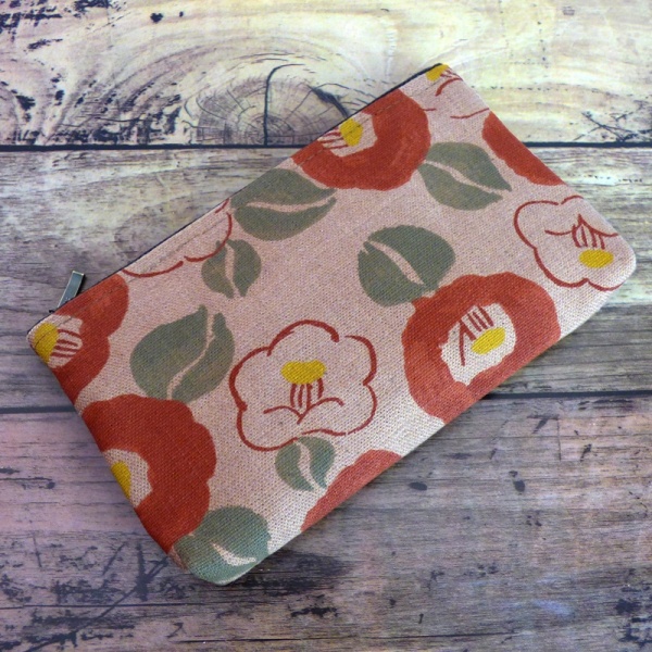 Canvas zip bag with Camellia design