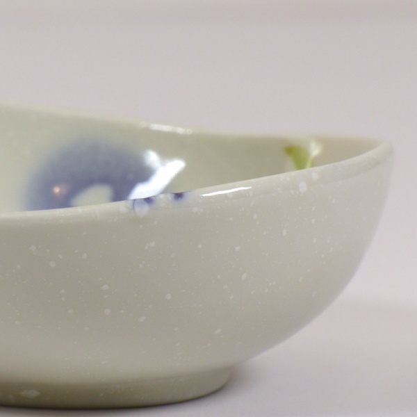 'Petal' porcelain bowl in blue close up of edge