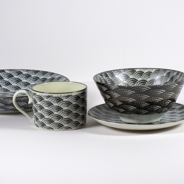 Qinghai Wave range of cups, plates and dishes