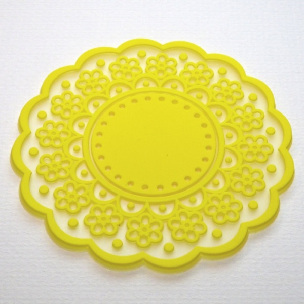 Silicone lace pattern coaster - Canary Yellow