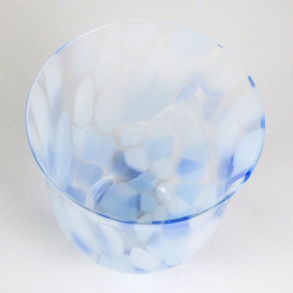Blue 'Sora' glass drinking tumbler