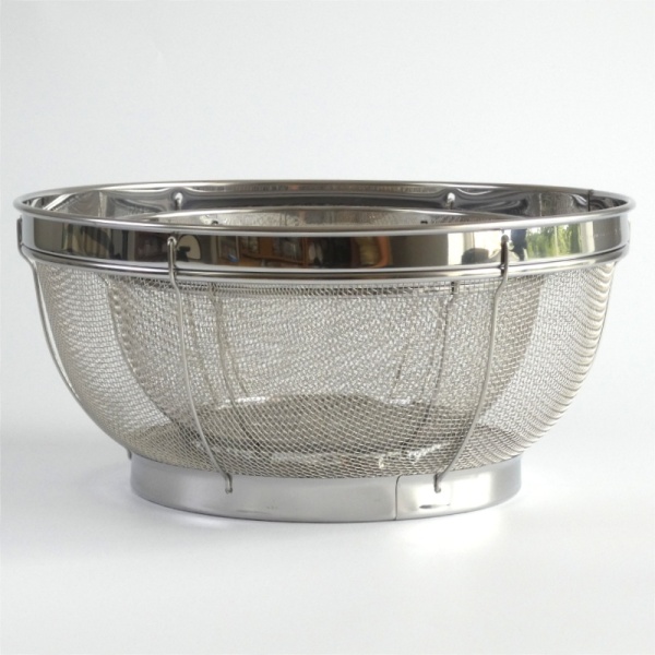 Two larger sized free-standing Japanese stainless steel mesh sieves