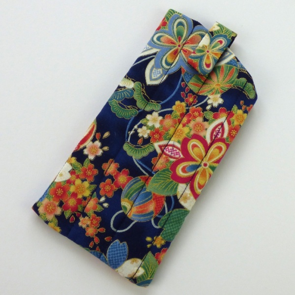 Sunglasses case in dark blue traditional Japanese fabric