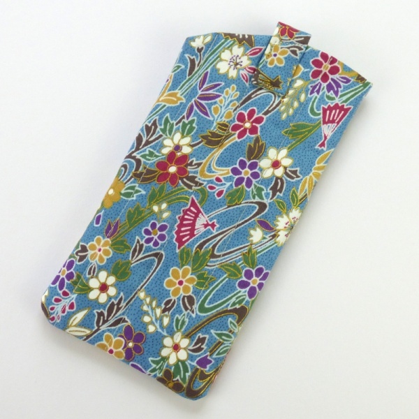 Sunglasses case in light blue traditional Japanese fans and water pattern fabric reverse side