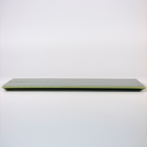 Profile of green Banana Leaf rectangular serving plate