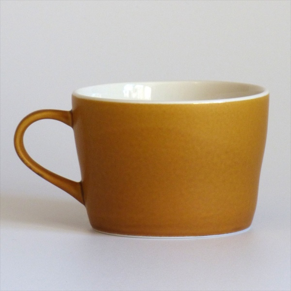Caramel straight sided cup