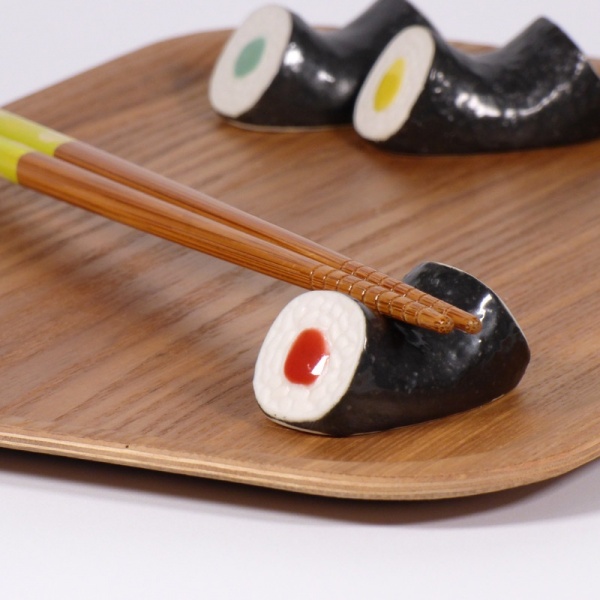 Tuna maki roll ceramic chopstick rest