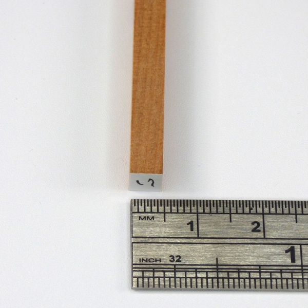 Single hiragana stamp with ruler to show the size