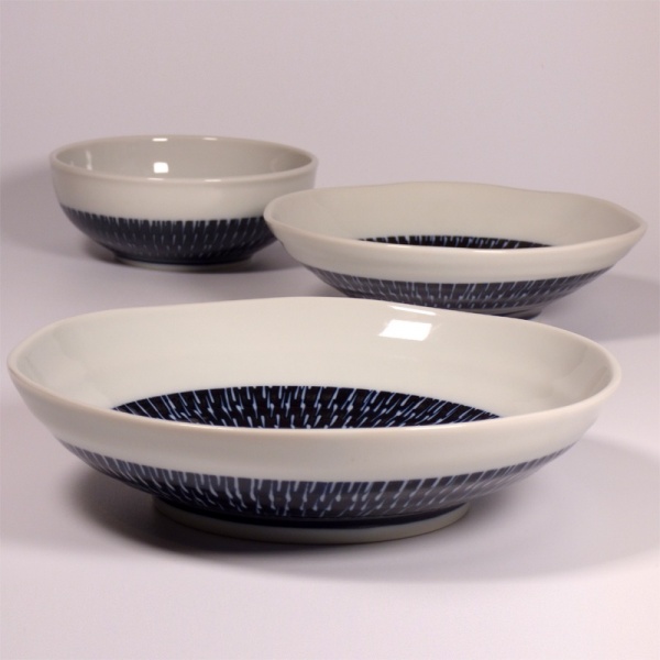 Set of 3 Navy and White Tobikanna Bowls