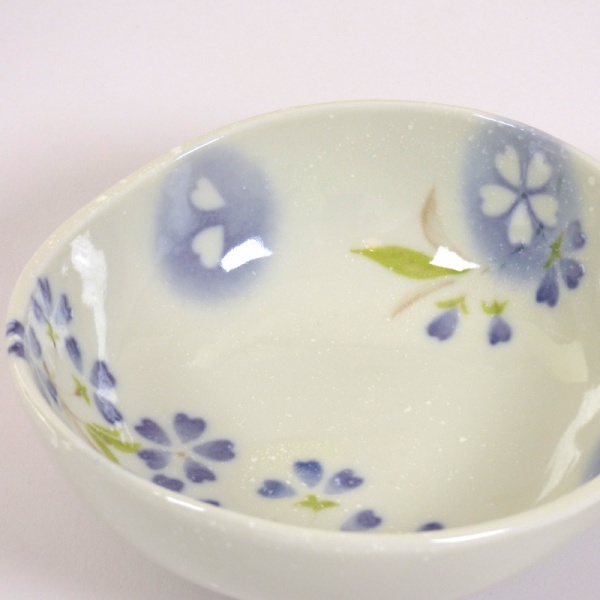 'Petal' porcelain bowl in blue close up