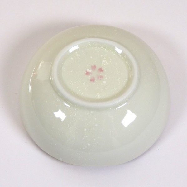 'Petal' porcelain bowl showing petal mark on bottom