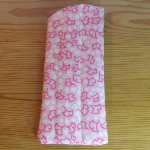 Handmade quilted glasses case in pink ginkgo print