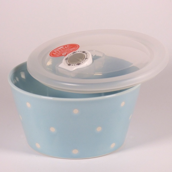 Medium ceramic food storage container & microwave dish in pale blue with polka dot pattern