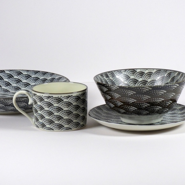 Qinghai Wave range of cups, plates and dishes