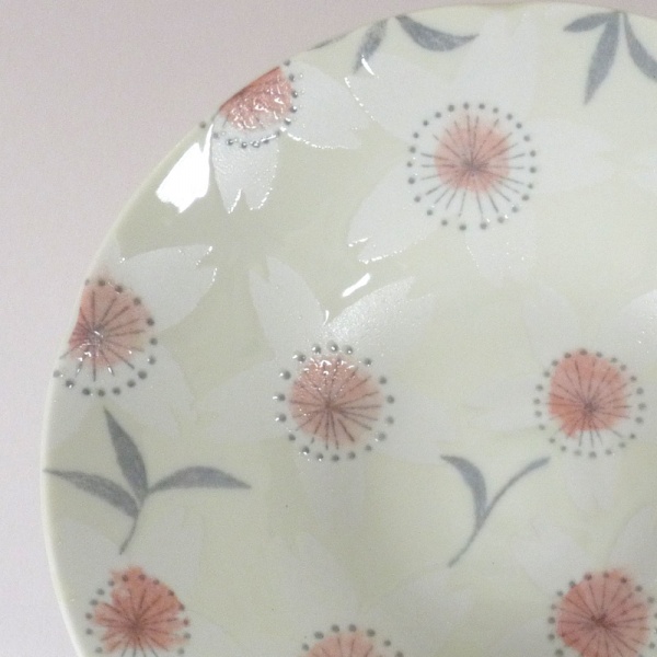 'Sakura Temari' ceramic bowl in Cream, close up of blossom pattern