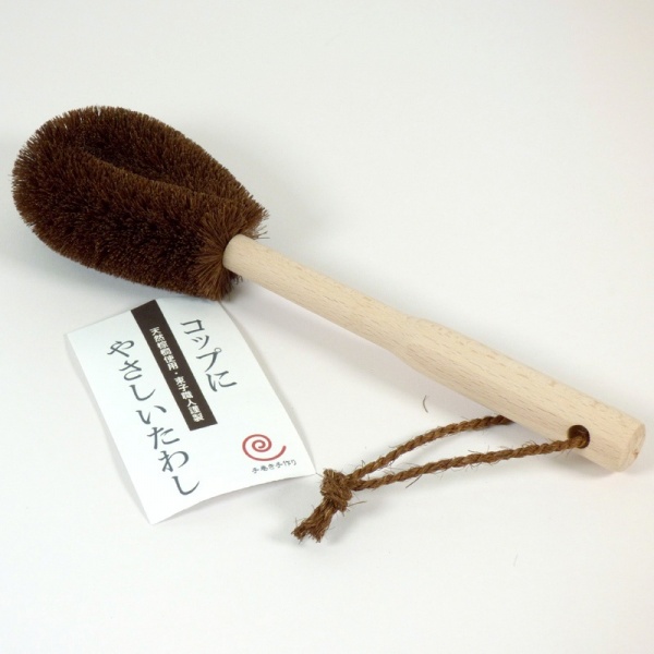 Tawashi all natural washing up brush with wooden handle