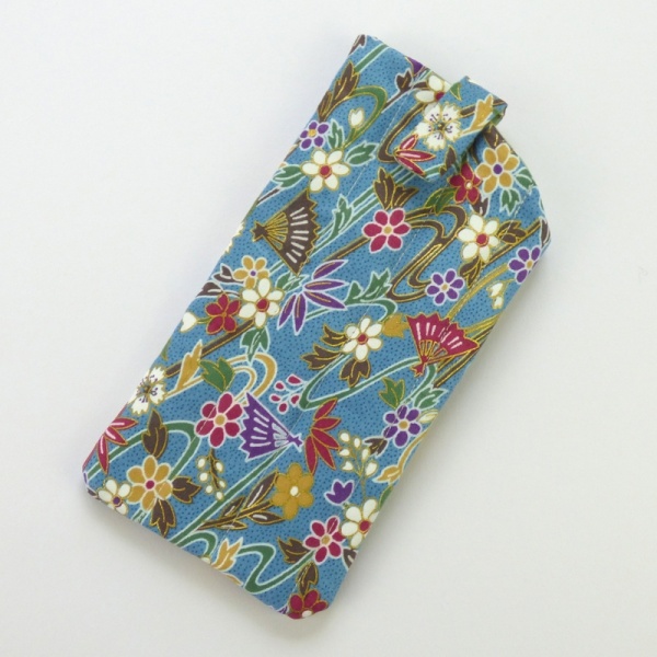 Sunglasses case in light blue traditional Japanese fans and water pattern fabric