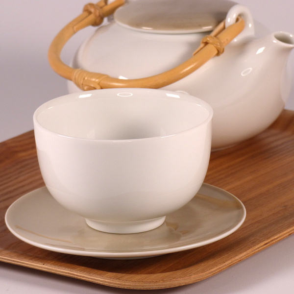 Japanese tea bowl and plate set with matching teapot